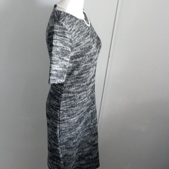 Banana Republic Women’s Boucle Tweed Textured Short Sleeve Midi Dress - Picture 3 of 7